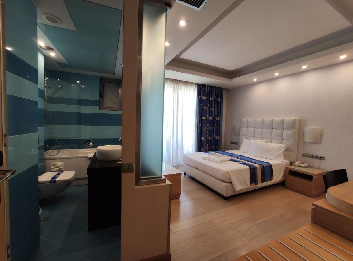 Konstantinos Palace Karpathos Bagian luar foto