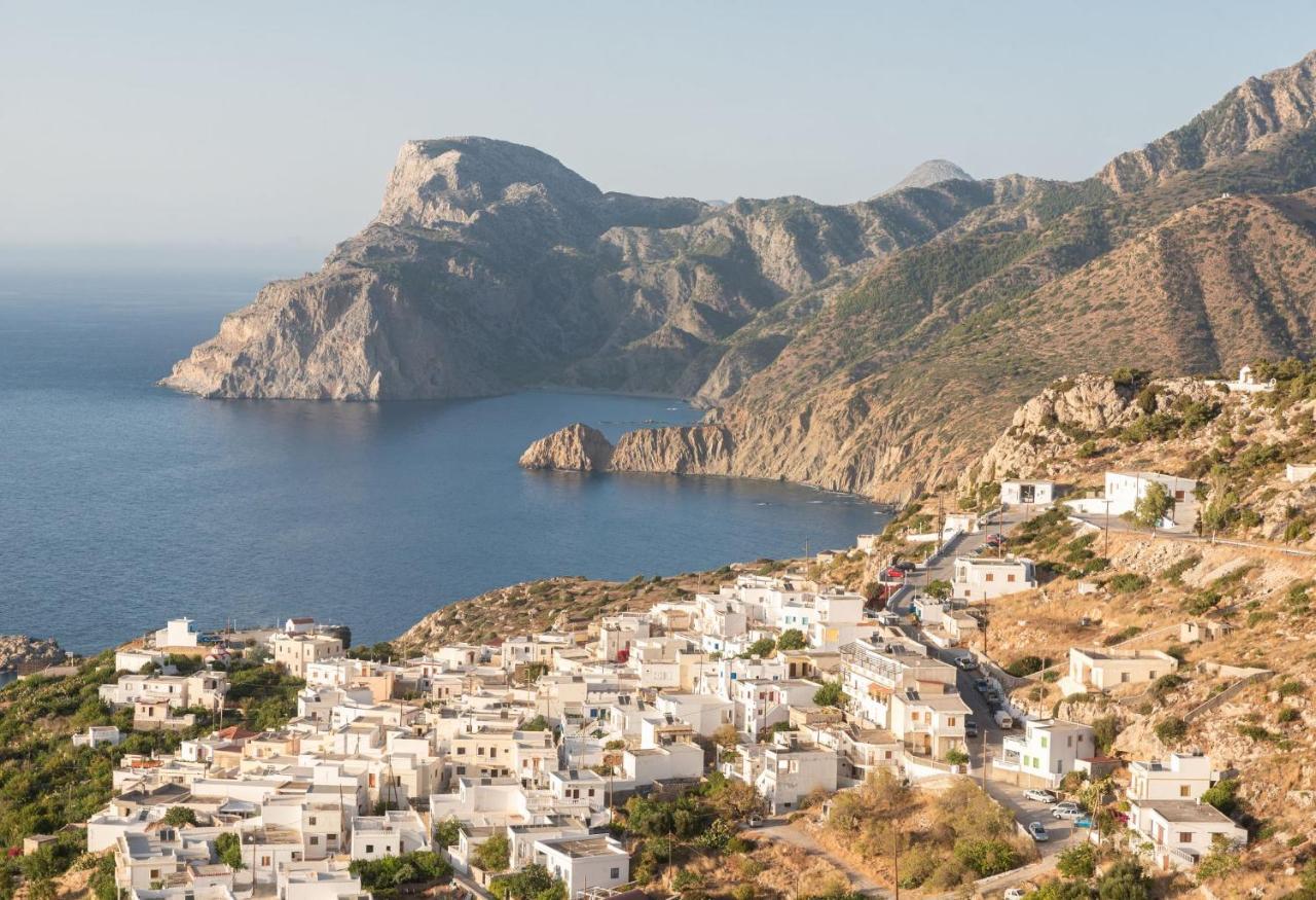 Konstantinos Palace Karpathos Bagian luar foto