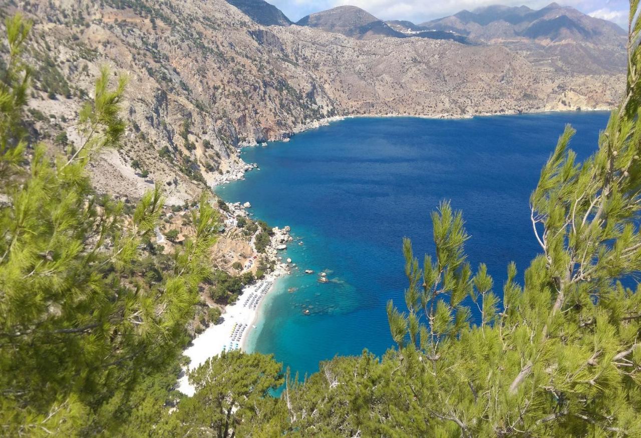 Konstantinos Palace Karpathos Bagian luar foto