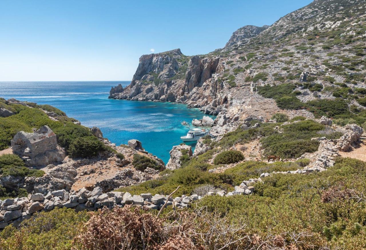 Konstantinos Palace Karpathos Bagian luar foto