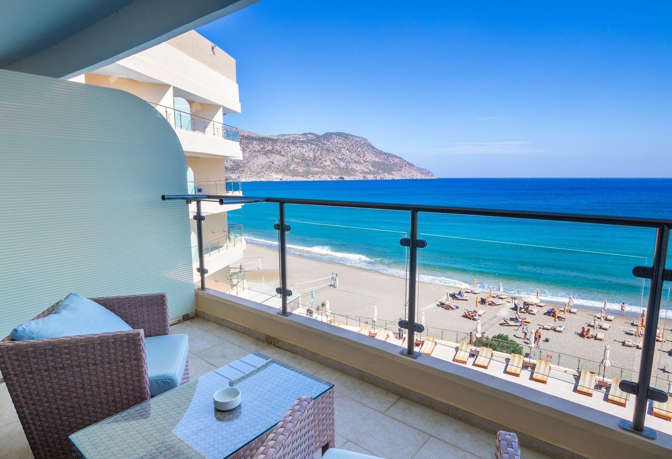 Konstantinos Palace Karpathos Bagian luar foto