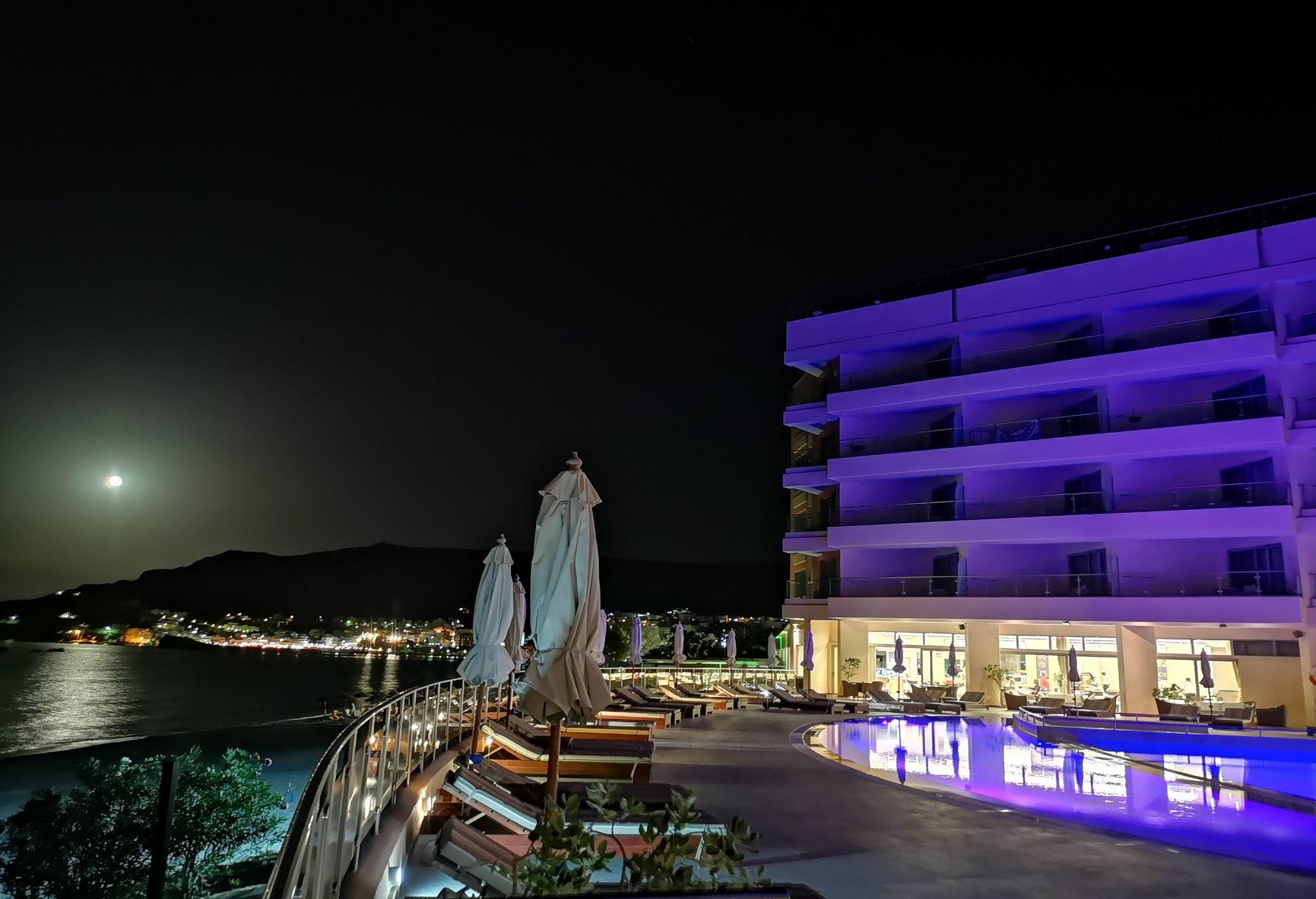 Konstantinos Palace Karpathos Bagian luar foto